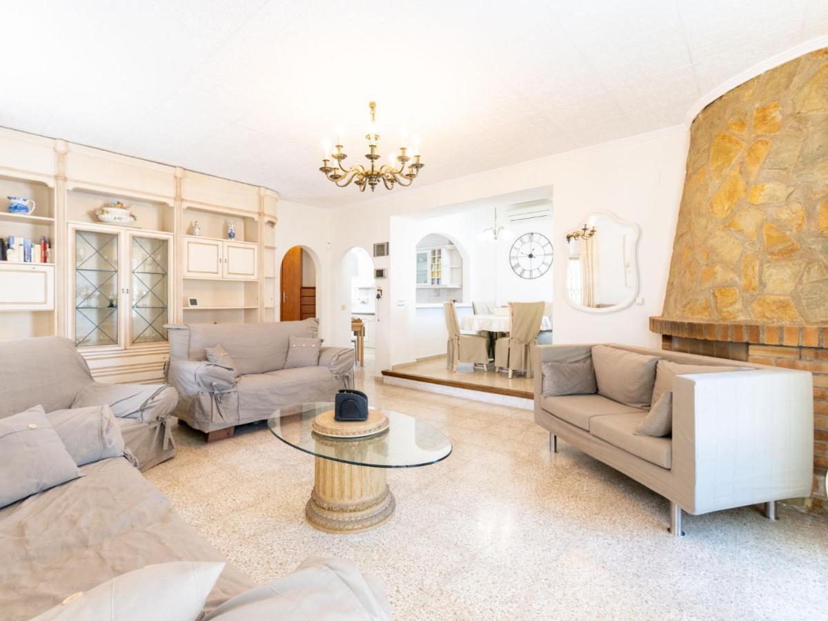 אמפוריבראבה Holiday Home Roanne By Interhome מראה חיצוני תמונה